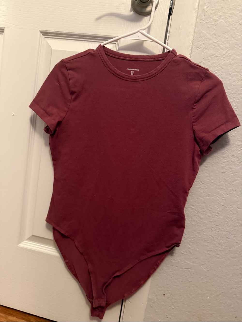 Basic Short Sleeve Bodysuit in mauve